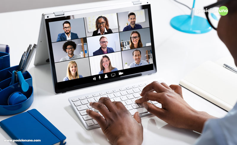  Las plataformas incluyen espacios como videoconferencias, foros y ejercicios dinámicos. 